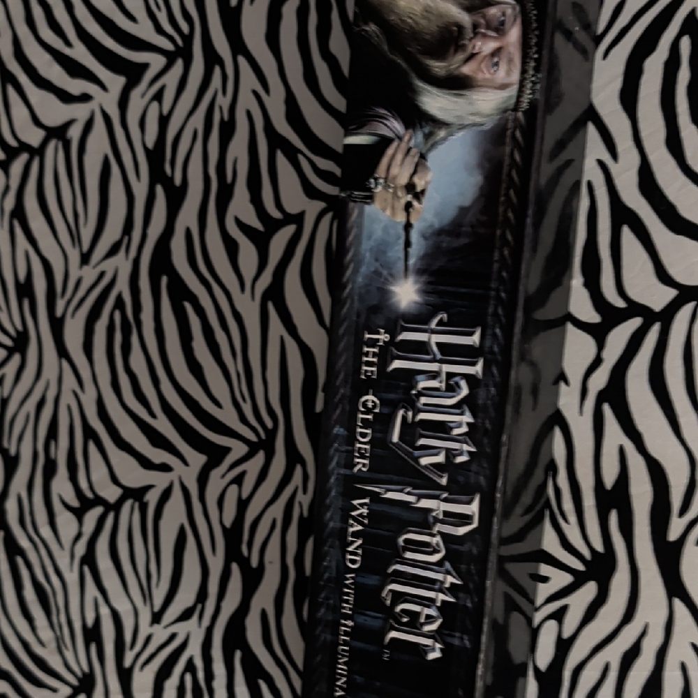 Harry Potter The Elder Wand with Illuminating Tip